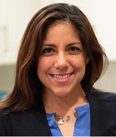 Lilian Correa